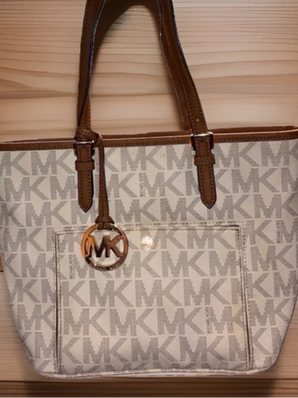 Michael Kors Jet Set Medium Top-Zip Snap Pocket Tote.